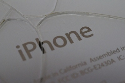 iPhoneの液晶が壊れた！修理代はいくらかかる？